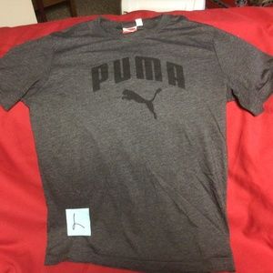 PUMA tshirt
